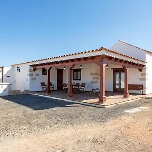 Home2book Finca Dos Ruedas Villa